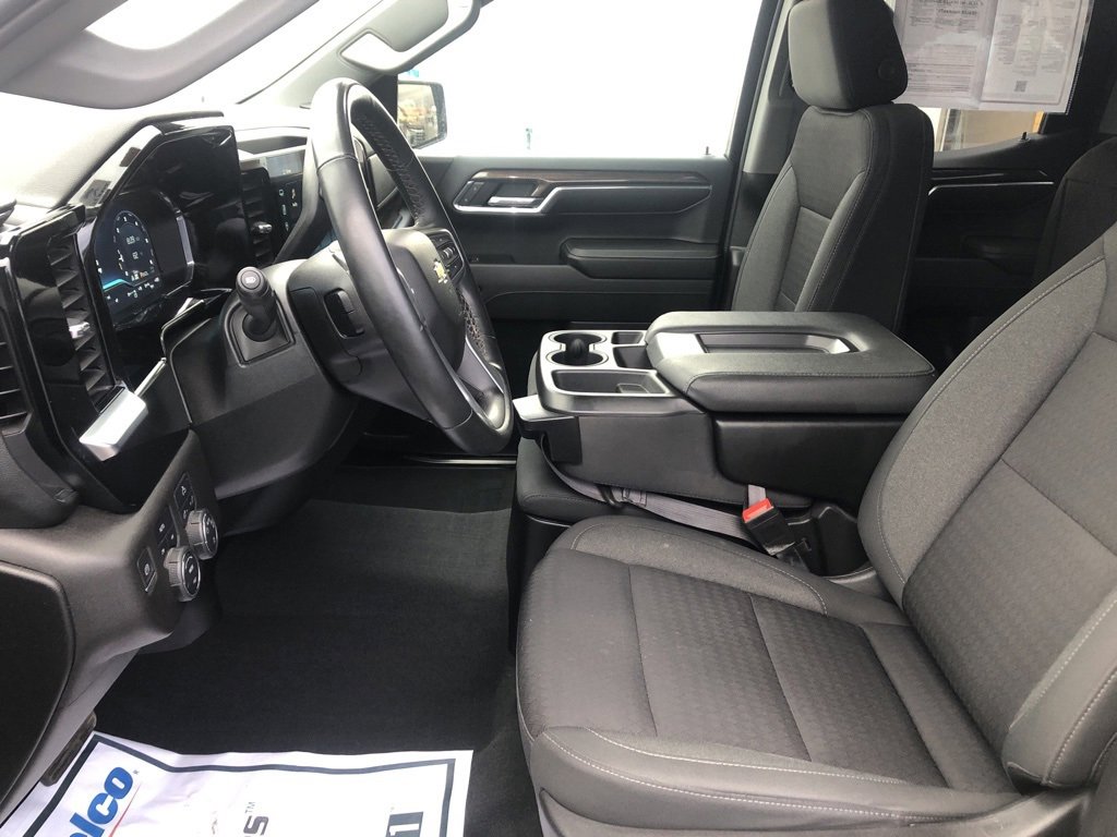 Used 2023 Chevrolet Silverado 1500 LT image 15