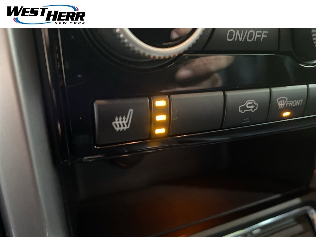 Used 2021 Subaru Ascent Limited w/ Technology Package image 31