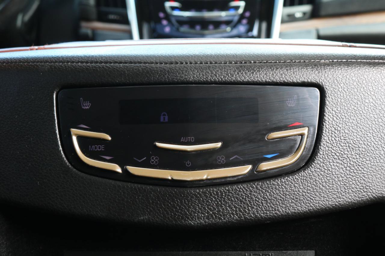 Used 2018 Cadillac Escalade ESV Luxury AWD/4WD image 54