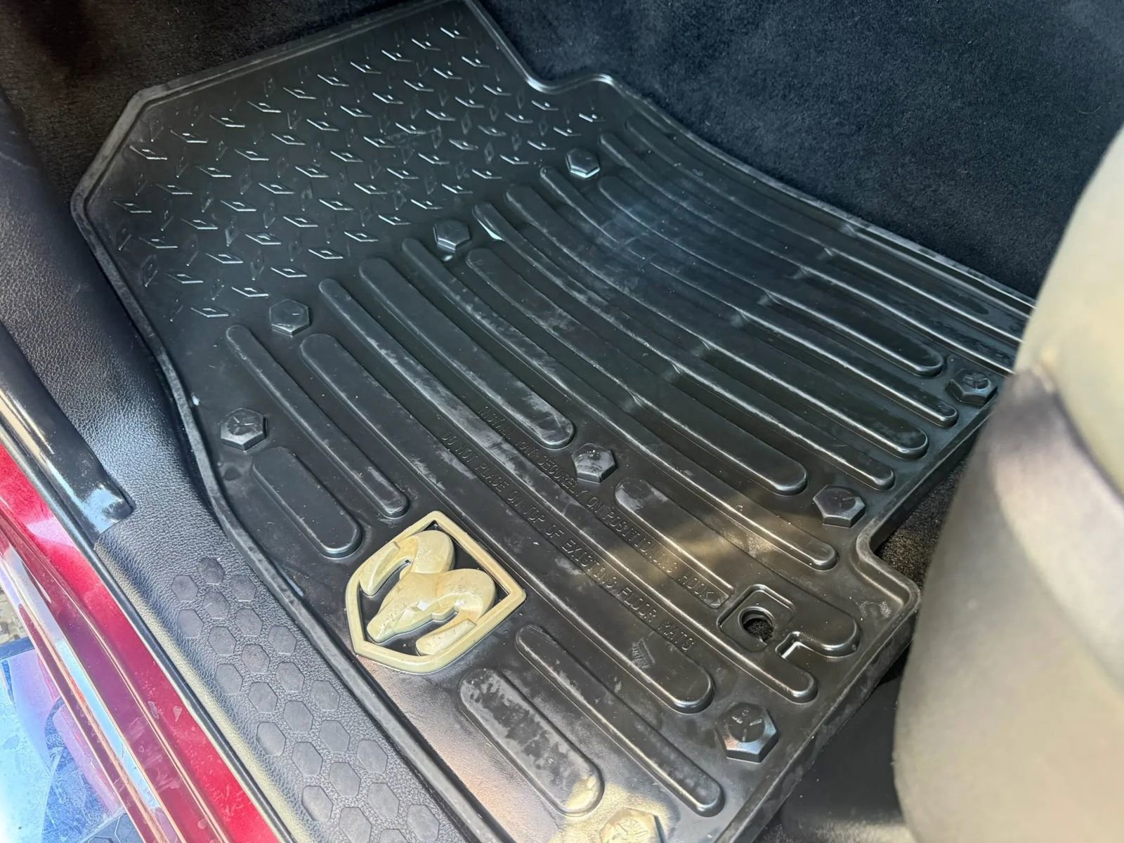 Used 2016 RAM 2500 Tradesman w/ Chrome Appearance Group image 17