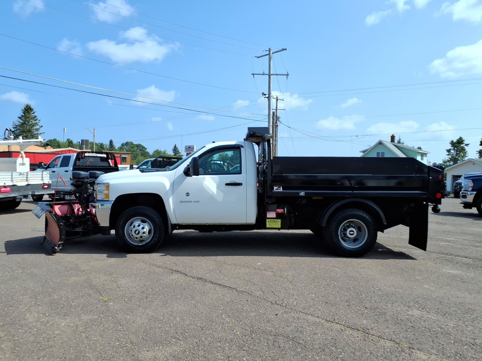 Used 2012 Chevrolet Silverado 3500 W/T w/ Snow Plow Prep Package AWD/4WD image 3