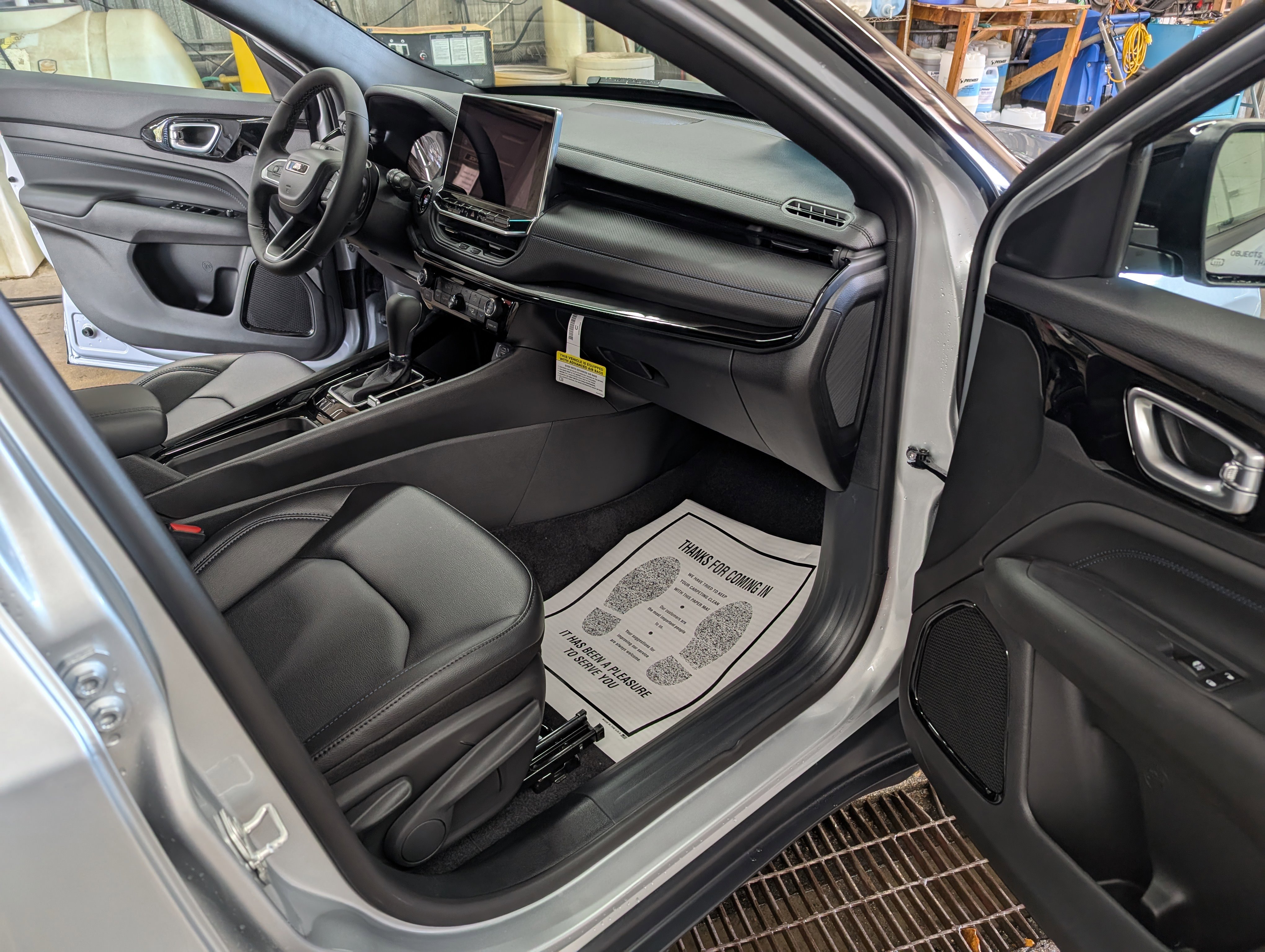 New 2026 Jeep Compass Limited image 14