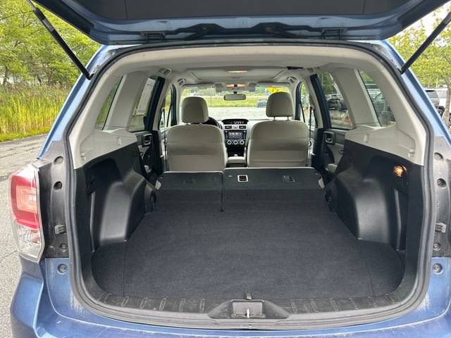 Used 2017 Subaru Forester 2.5i Premium AWD/4WD image 23