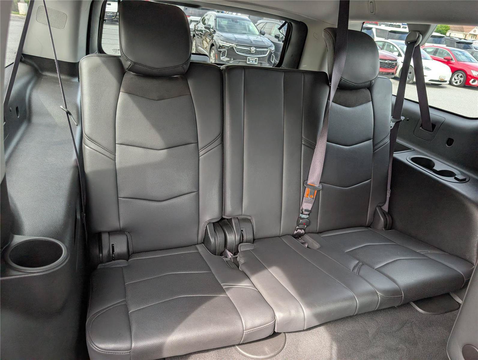 Used 2016 Cadillac Escalade ESV Premium AWD/4WD image 14