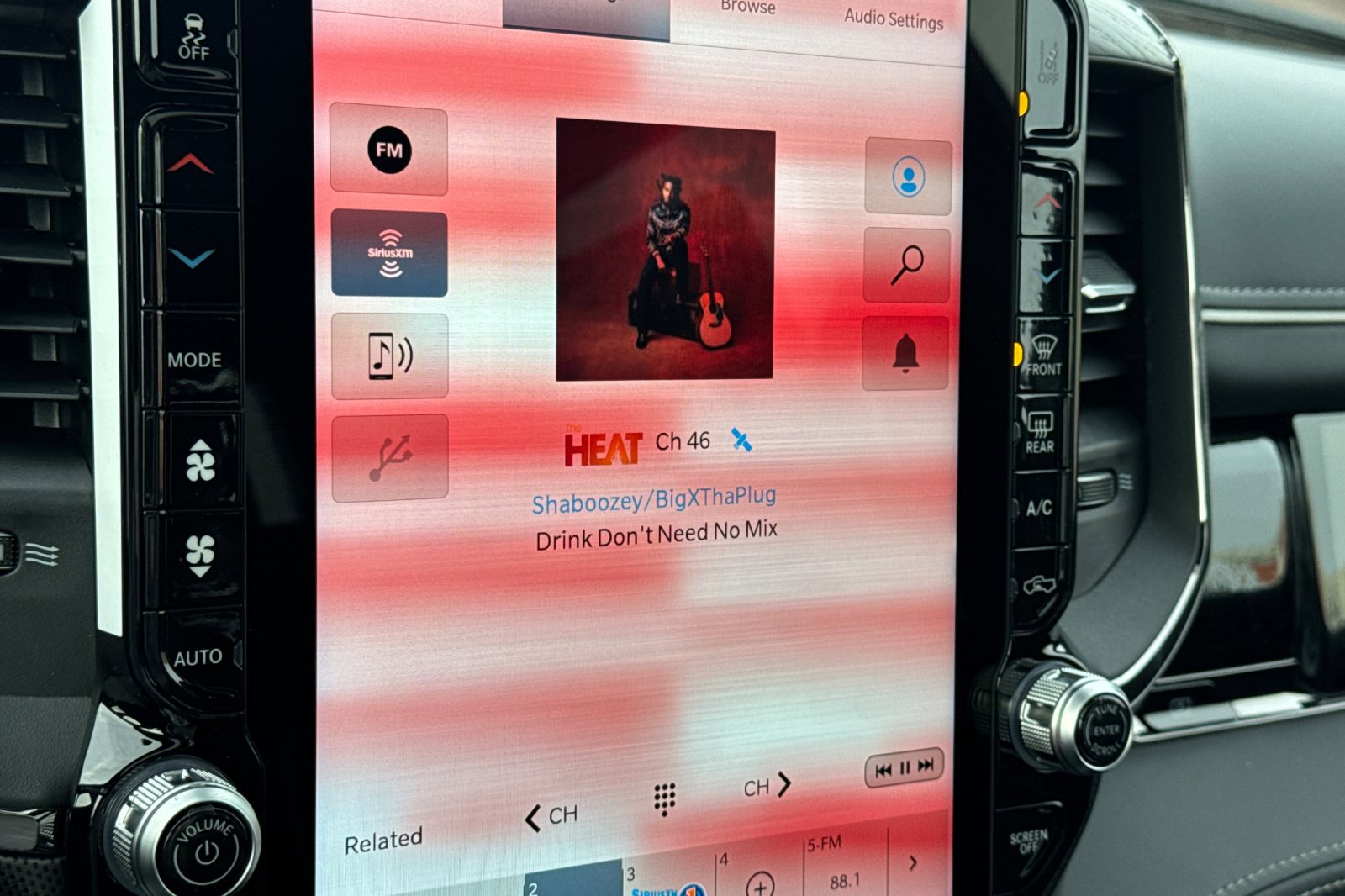 New 2026 RAM 1500 Limited image 16