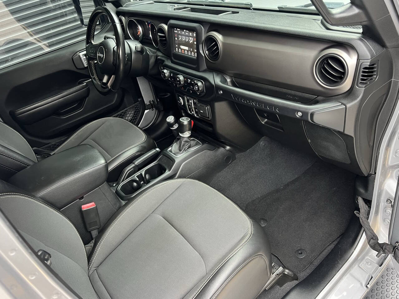 Used 2020 Jeep Wrangler Unlimited Sport AWD/4WD image 21