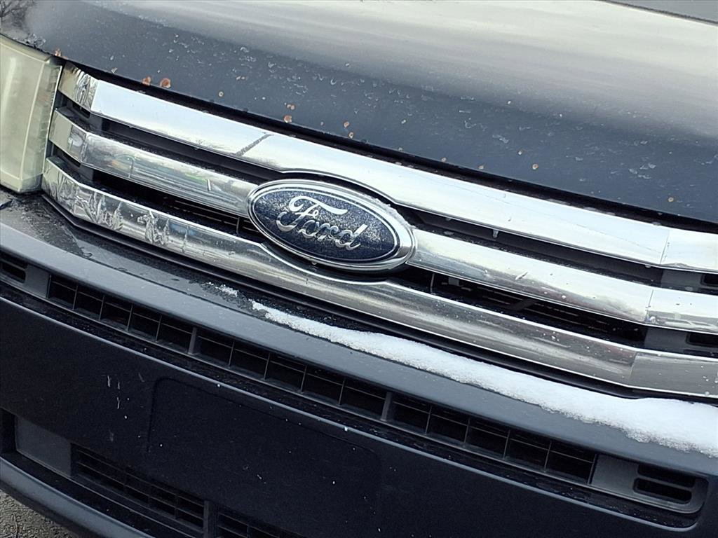 Used 2009 Ford Flex SE image 20