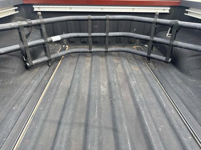 Used 2016 Nissan Frontier SV w/ SV Value Truck Package RWD image 12