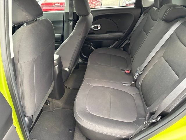 Used 2015 Kia Soul image 25