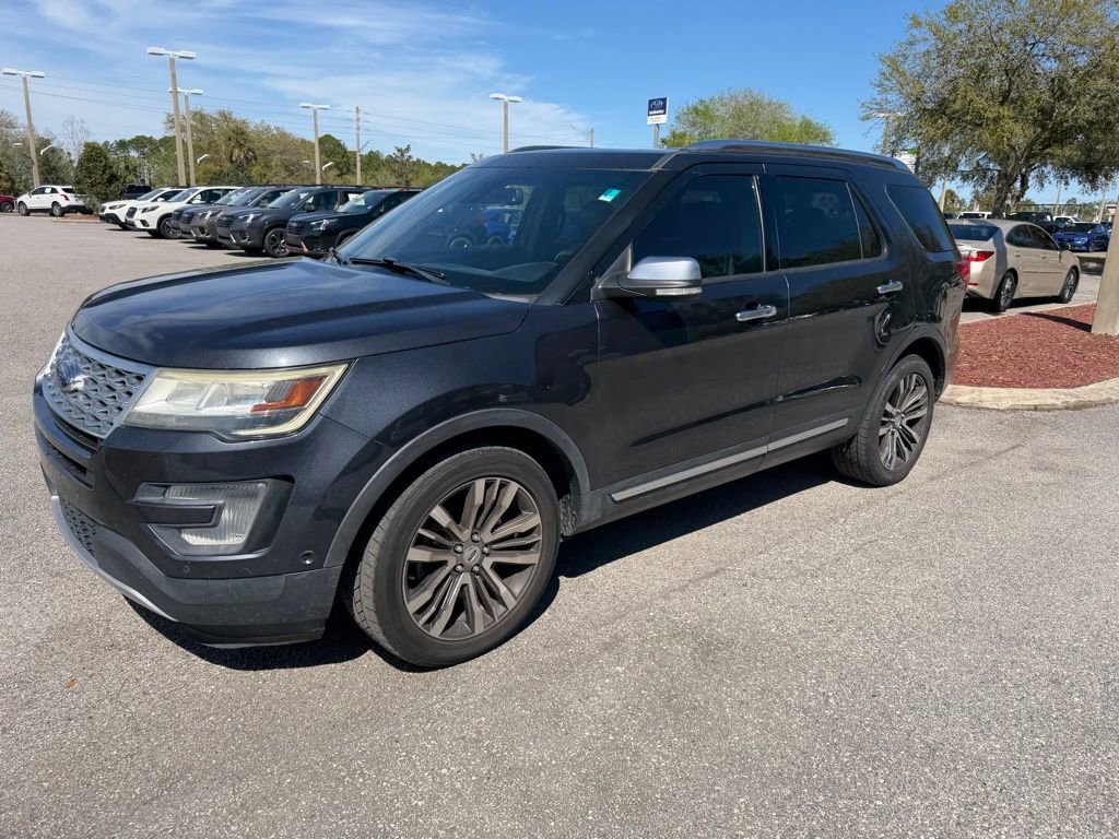 Used 2017 Ford Explorer Platinum AWD/4WD image 13