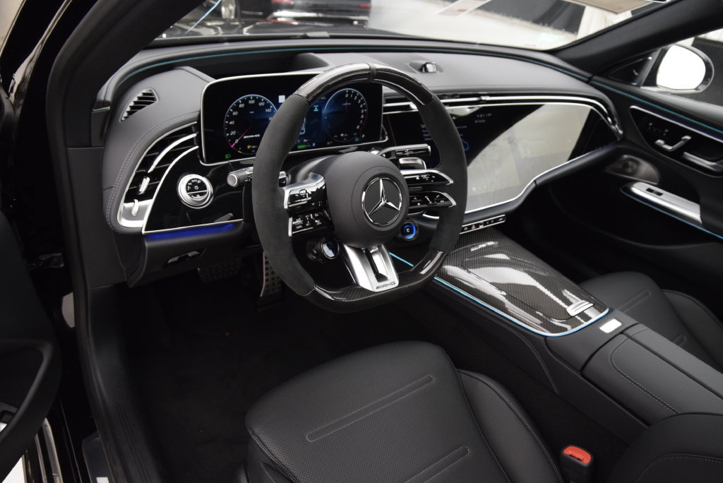 New 2026 Mercedes-Benz E 53 AMG e 4MATIC Sedan image 21