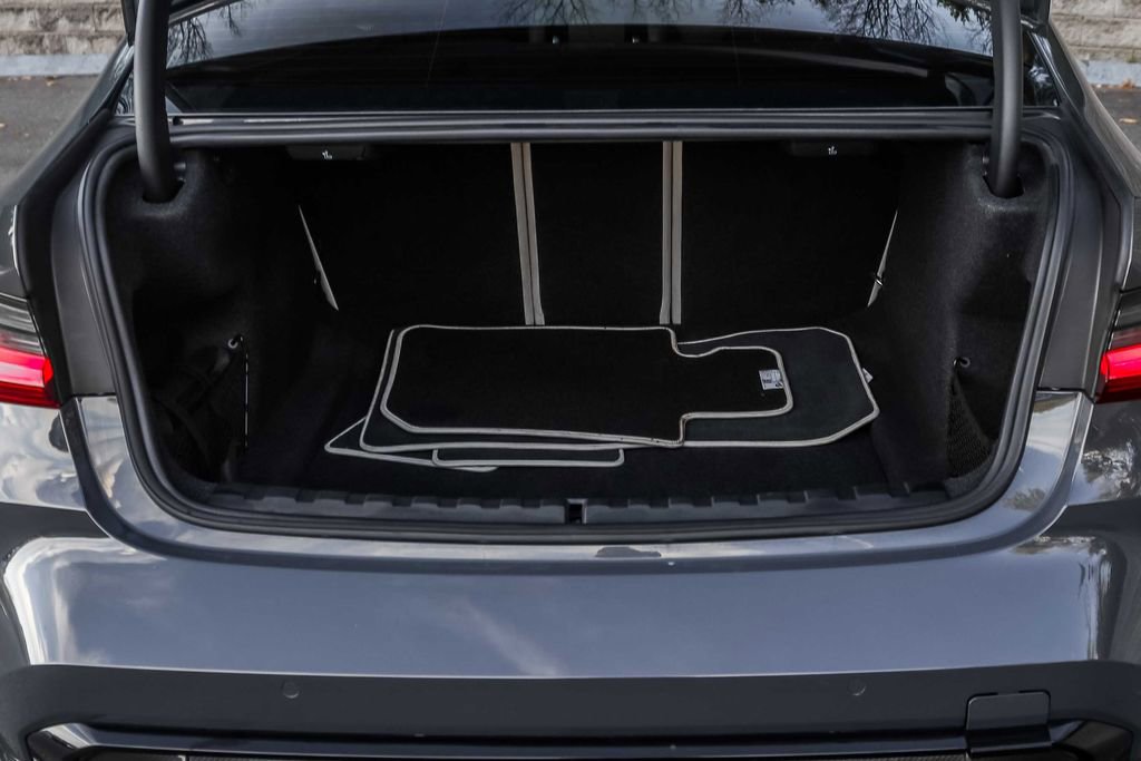 Used 2022 BMW M3 Competition w/ M Carbon Exterior Package image 17