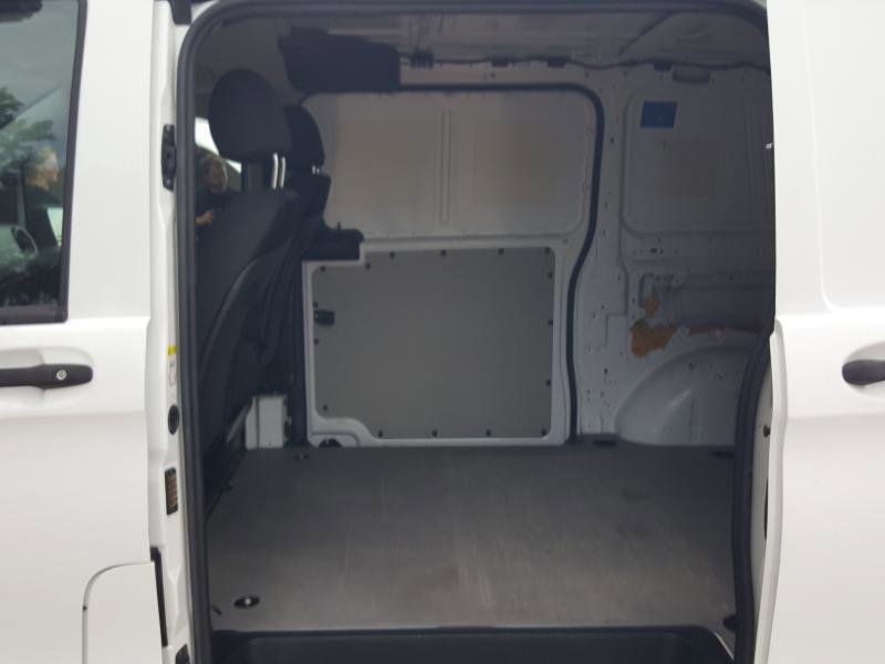 Used 2018 Mercedes-Benz Metris image 12