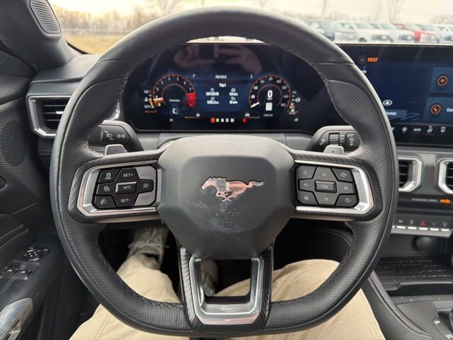 Used 2024 Ford Mustang GT Premium image 38