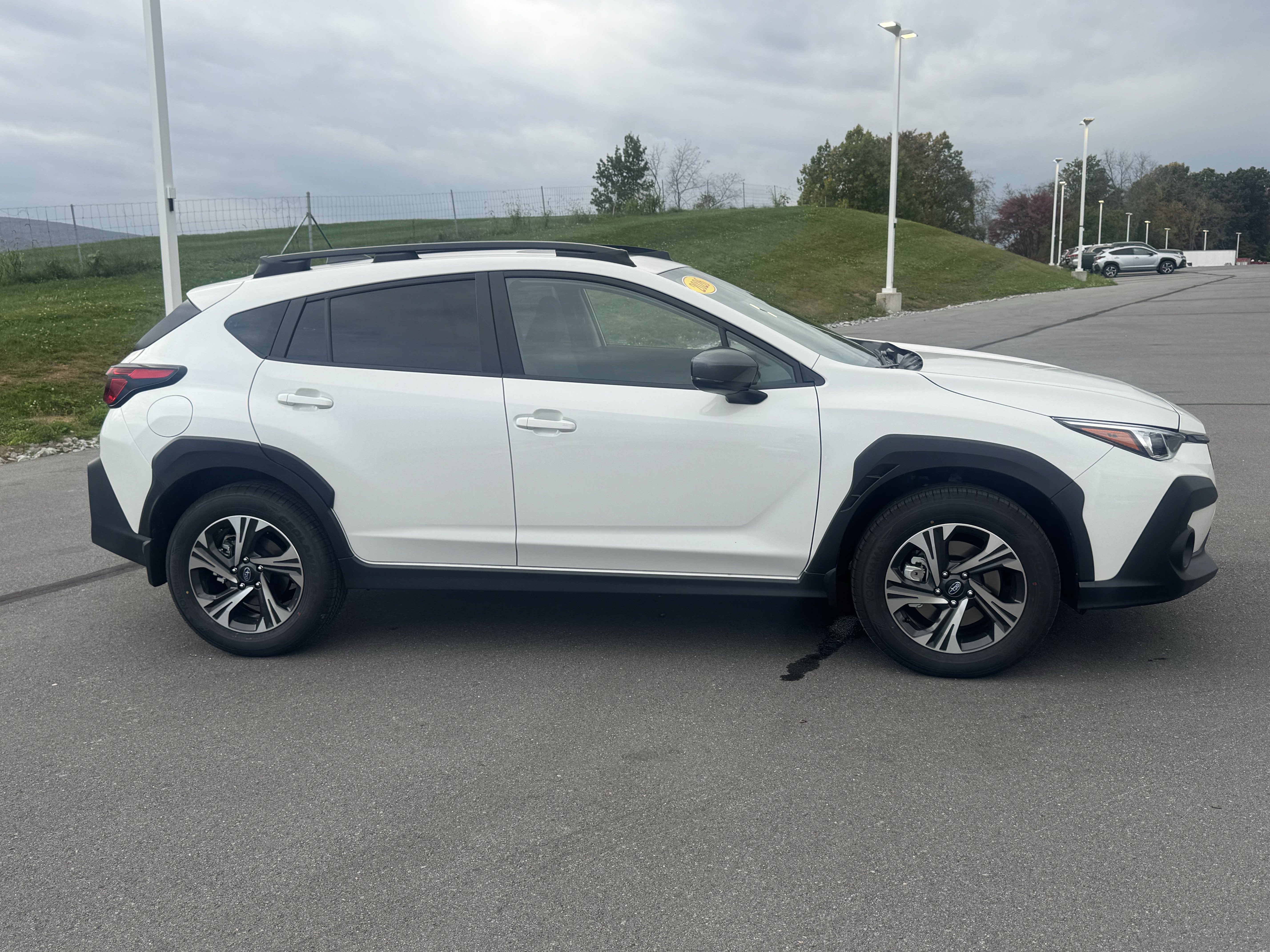 New 2026 Subaru Crosstrek 2.5i Premium AWD/4WD image 2