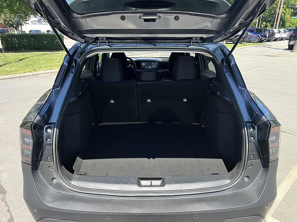 Certified 2025 Nissan Kicks SV AWD/4WD image 15
