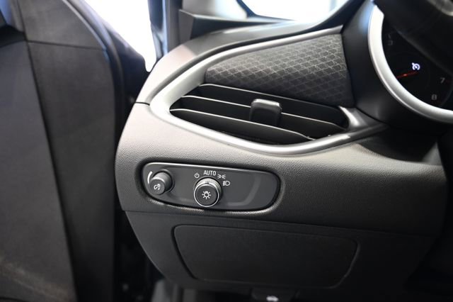 Used 2024 Chevrolet Malibu RS FWD image 24