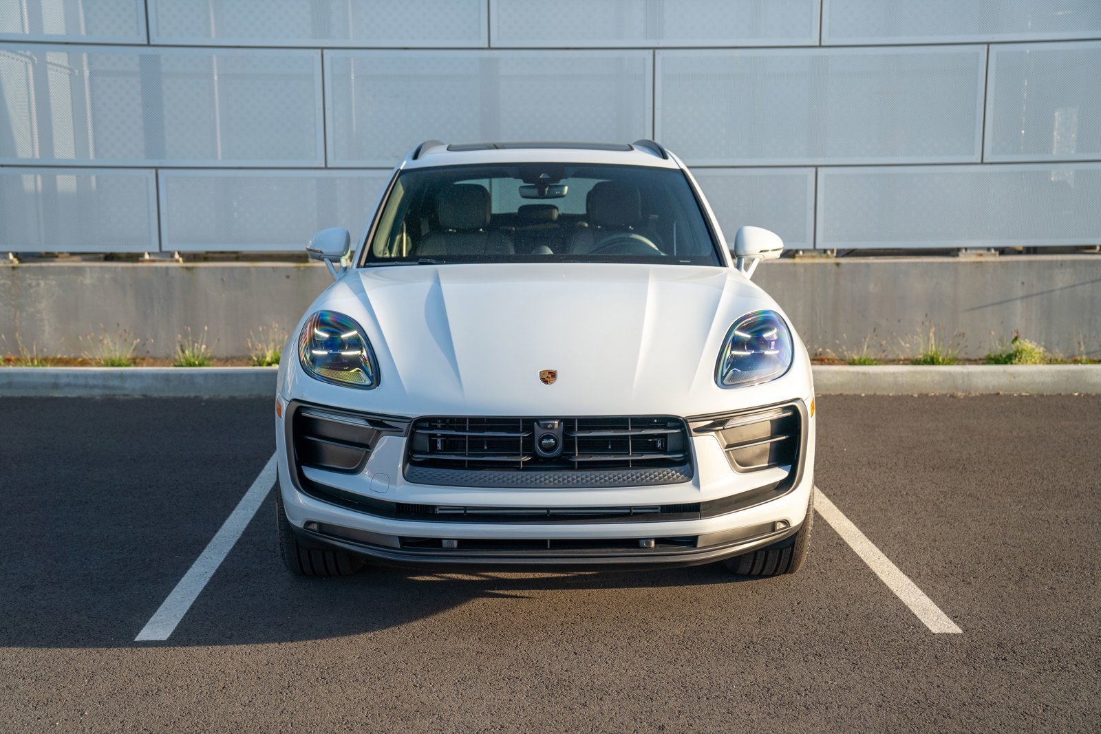 New 2026 Porsche Macan AWD/4WD image 6