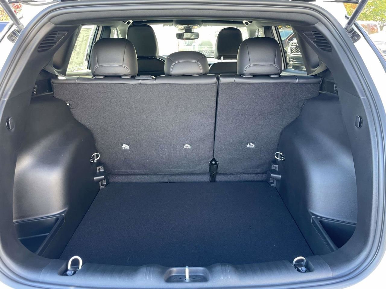 New 2026 Jeep Compass Latitude image 30