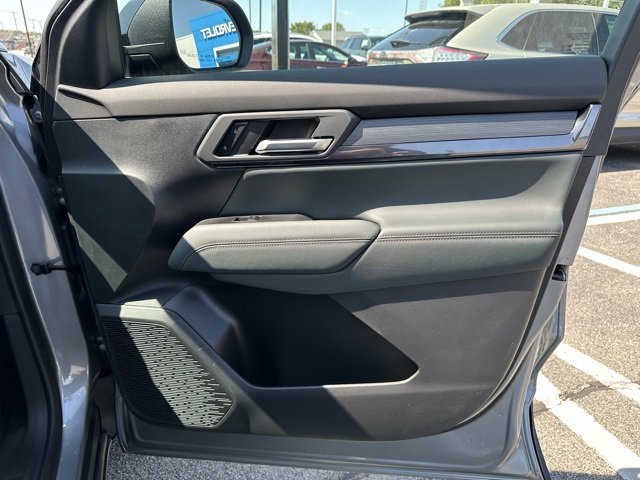 New 2026 GMC Terrain AT4 w/ Convenience Package III image 10