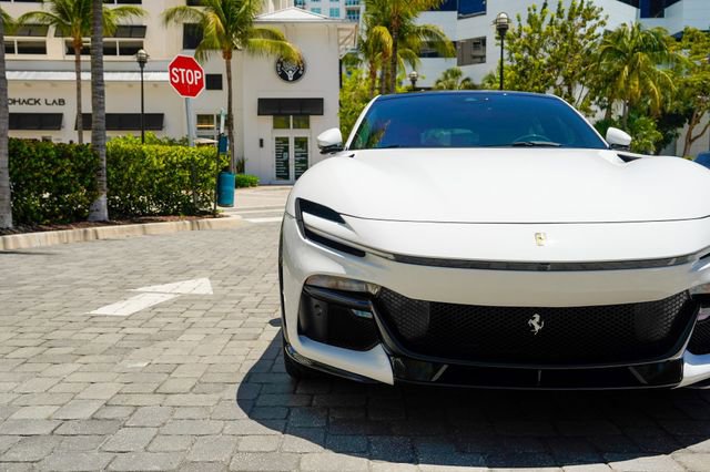 Used 2026 Ferrari Purosangue AWD/4WD image 7