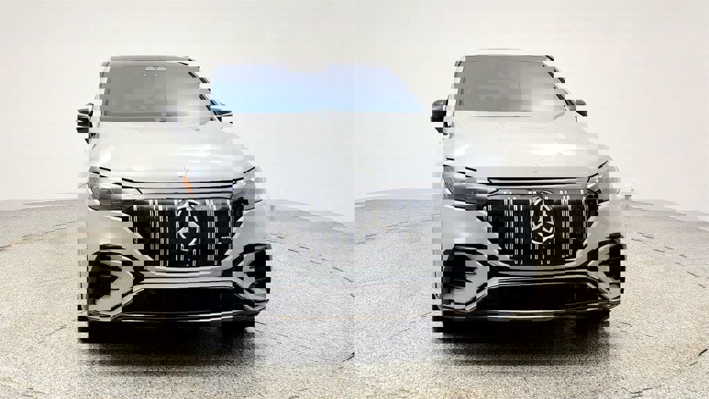 Used 2024 Mercedes-Benz EQE AMG 4MATIC SUV w/ AMG Dynamic Plus Package image 2