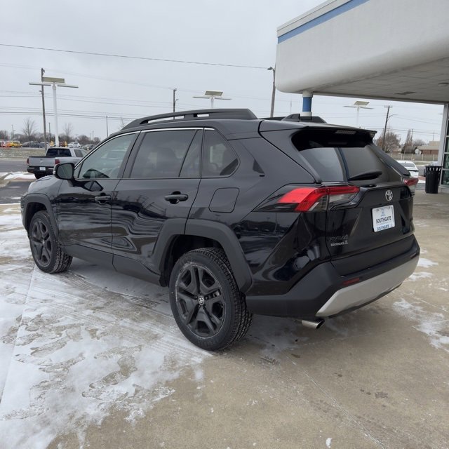 Used 2024 Toyota RAV4 Adventure image 5