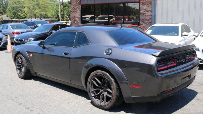 Used 2020 Dodge Challenger SRT Hellcat RWD image 4