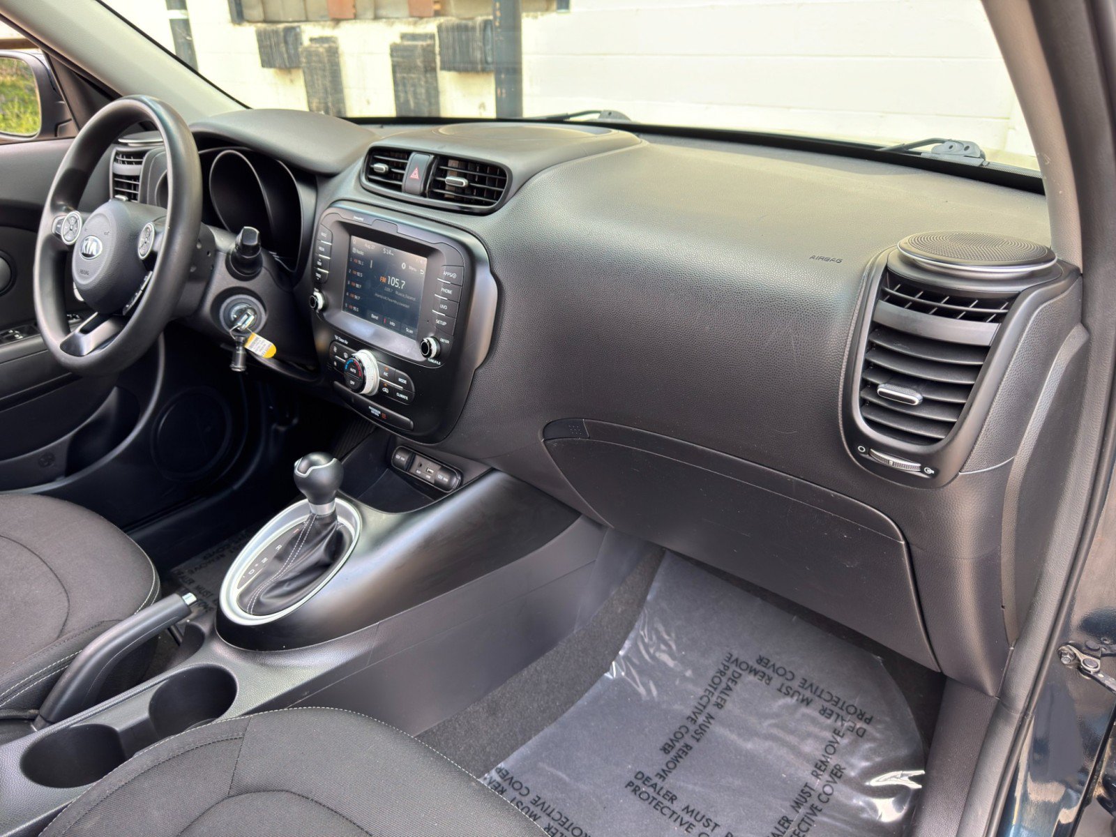 Used 2019 Kia Soul + FWD image 13