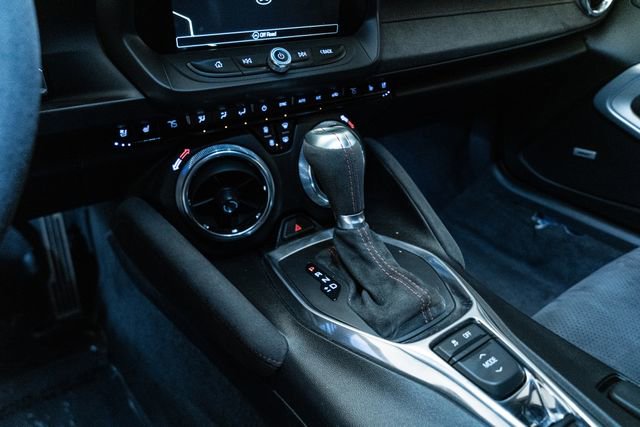 Used 2018 Chevrolet Camaro ZL1 image 25