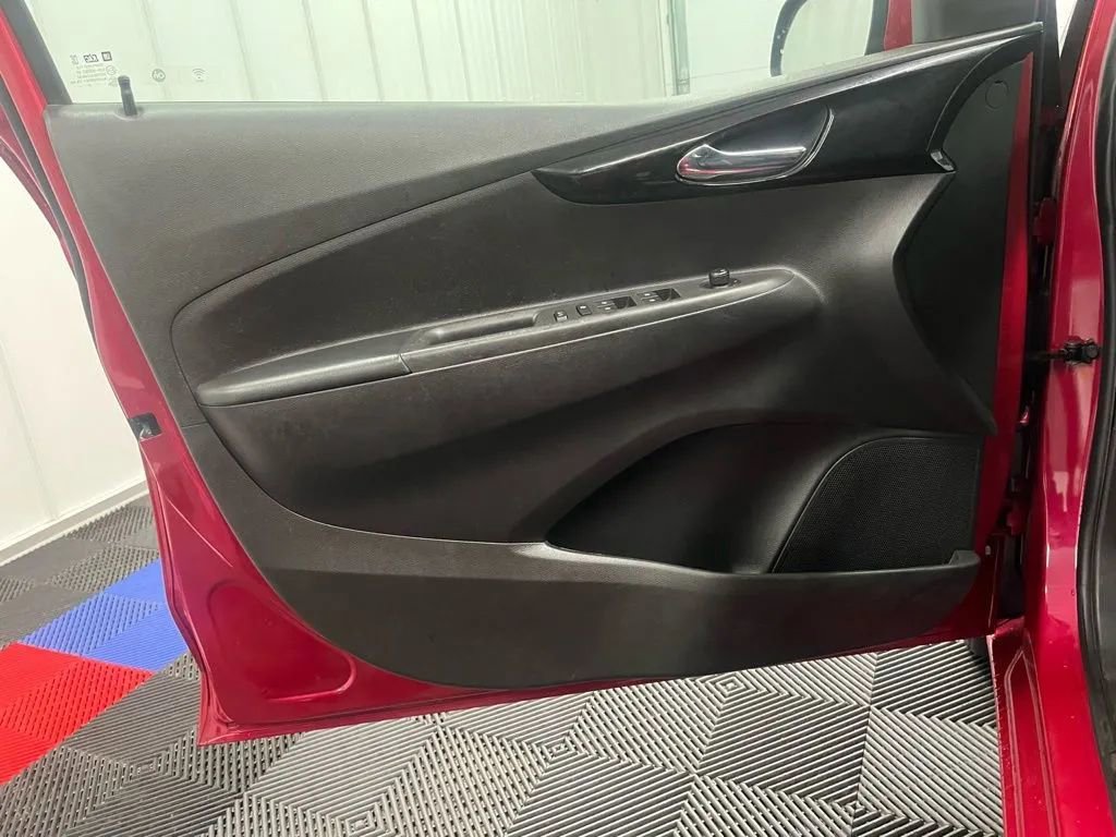 Used 2020 Chevrolet Spark LT w/ Driver Confidence Package image 11