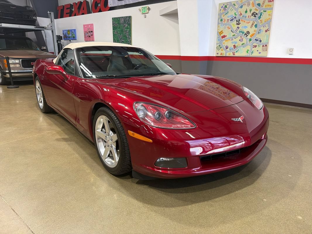 Used 2006 Chevrolet Corvette Convertible w/ Preferred Equipment Group RWD image 68