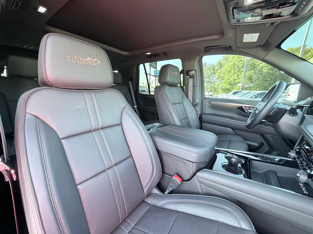 Used 2026 Chevrolet Tahoe High Country RWD image 26