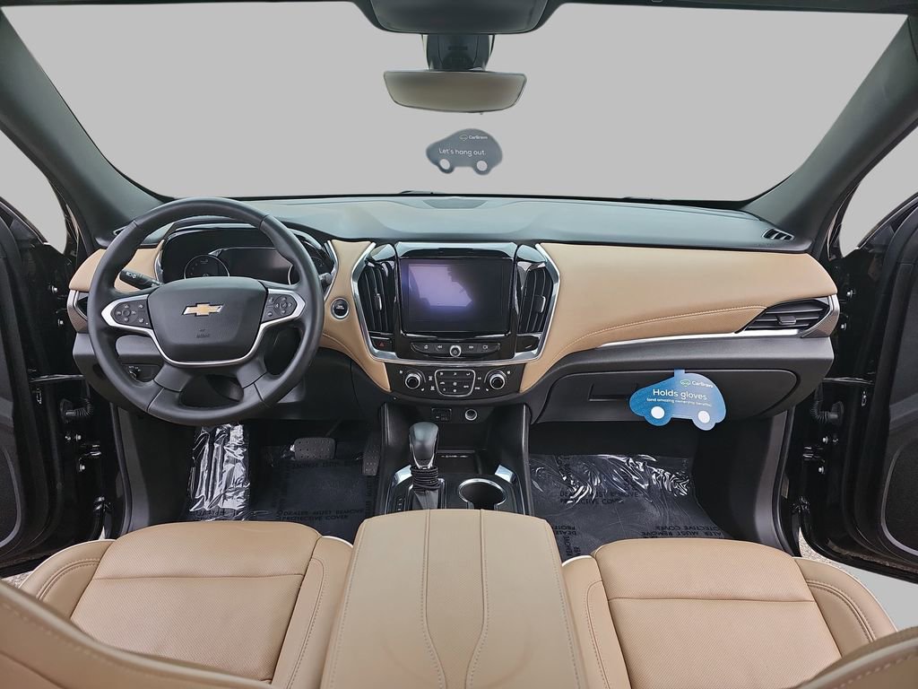 Used 2023 Chevrolet Traverse Premier AWD/4WD image 11