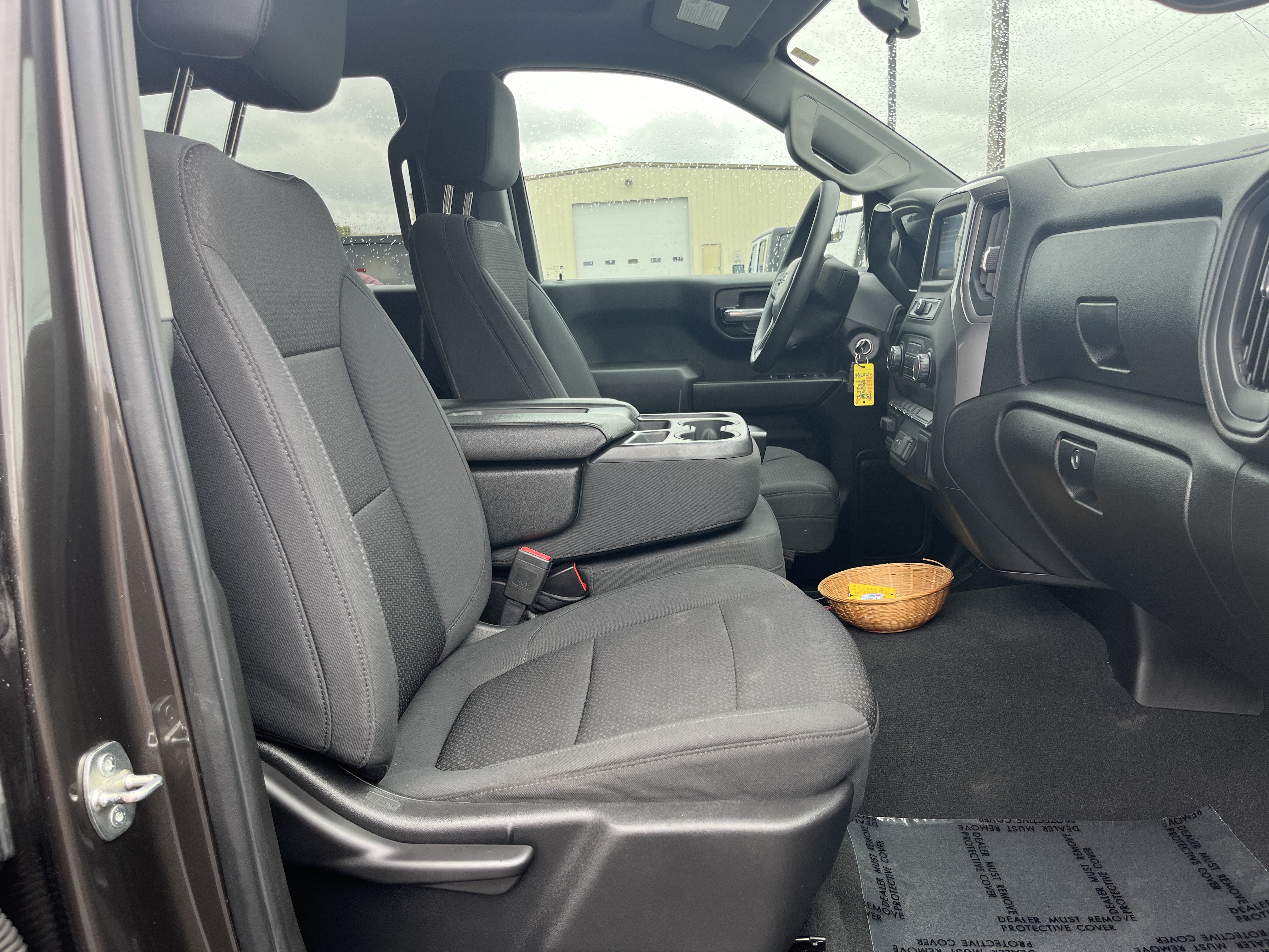 Used 2021 Chevrolet Silverado 1500 Custom Trail Boss AWD/4WD image 8