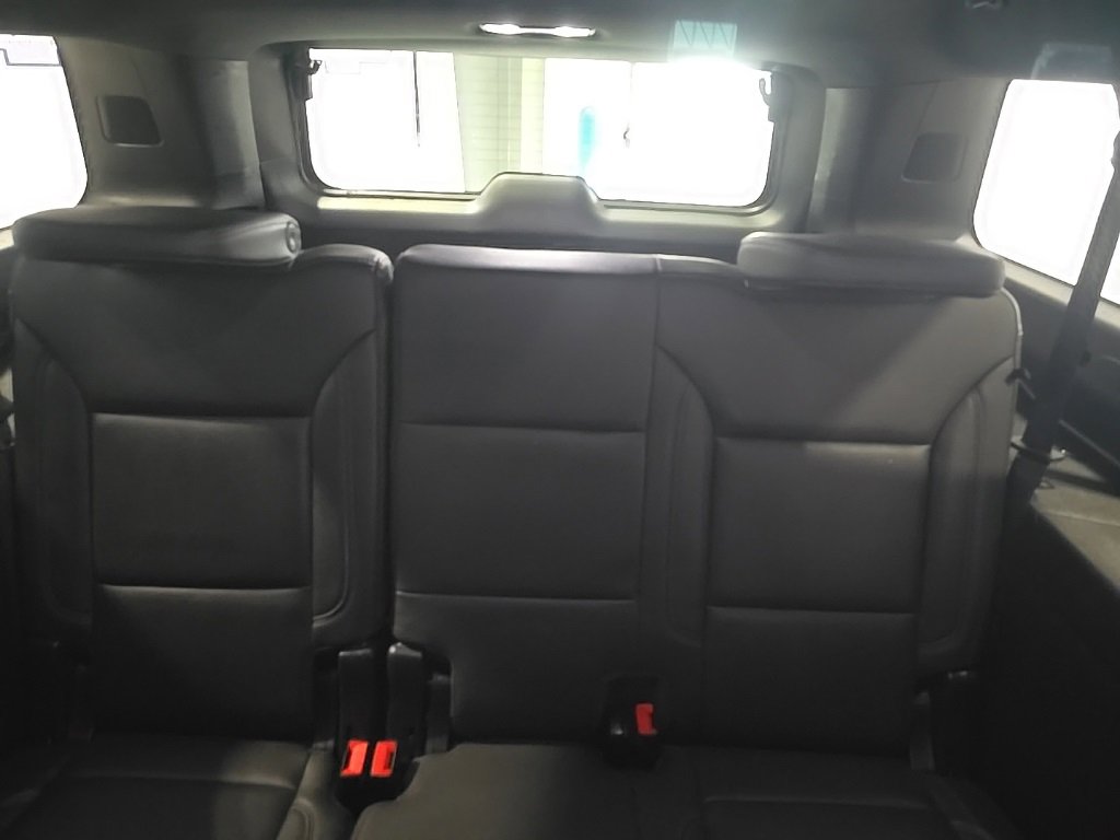Used 2024 Chevrolet Suburban LT image 22
