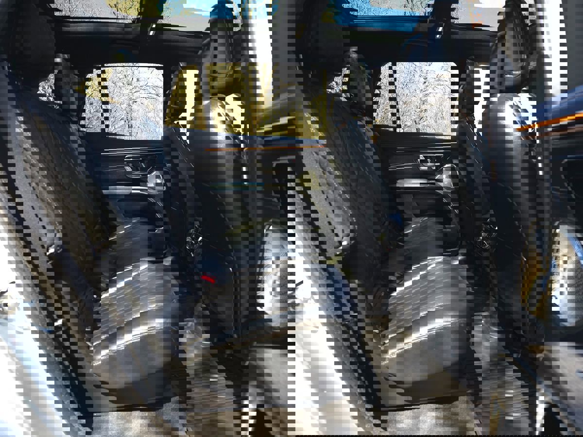 Used 2023 Mercedes-Benz EQS 450+ SUV image 18