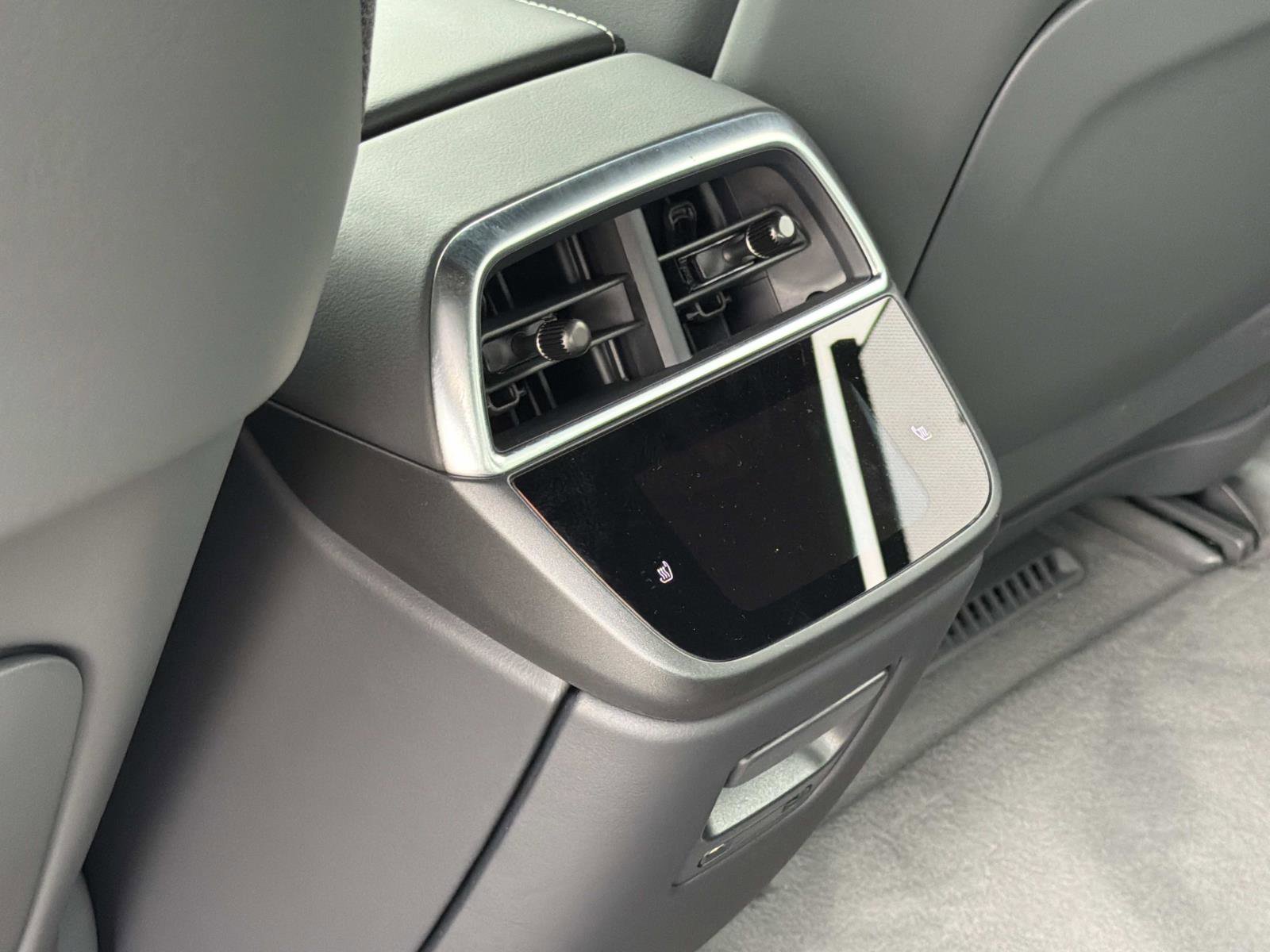 Used 2024 Lucid Air Grand Touring AWD/4WD image 11