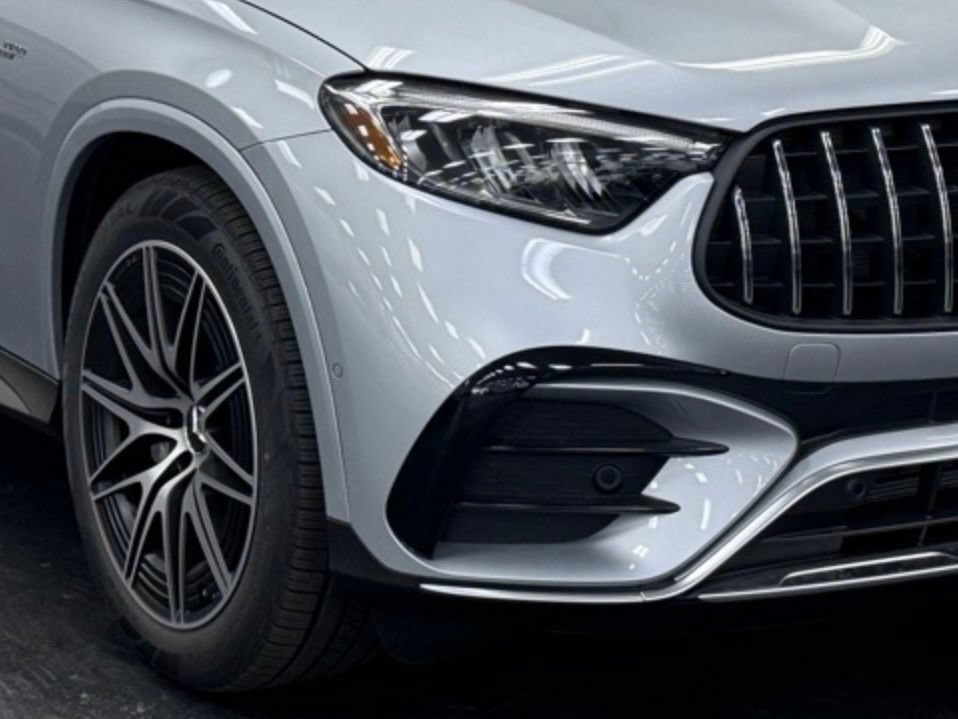 New 2025 Mercedes-Benz GLC 43 AMG 4MATIC Coupe image 4
