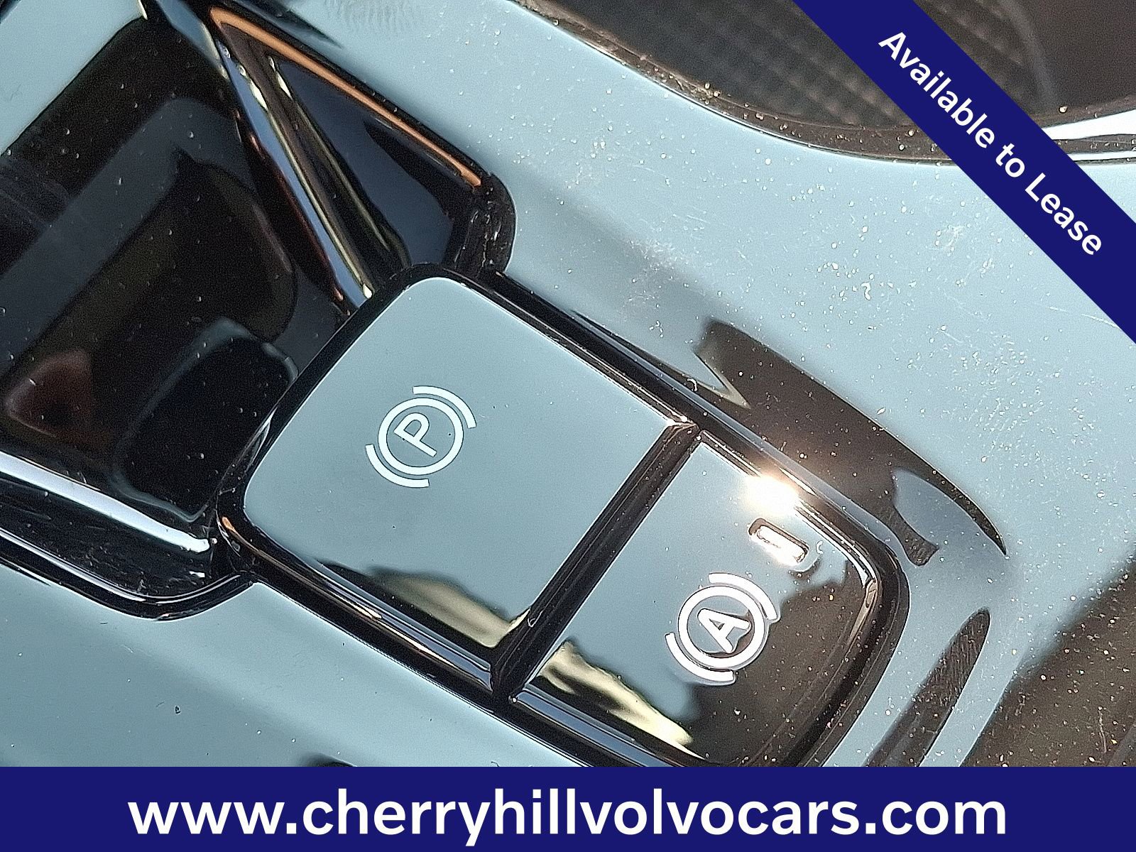 Certified 2026 Volvo XC40 B5 Plus w/ Protection Package Premier image 26