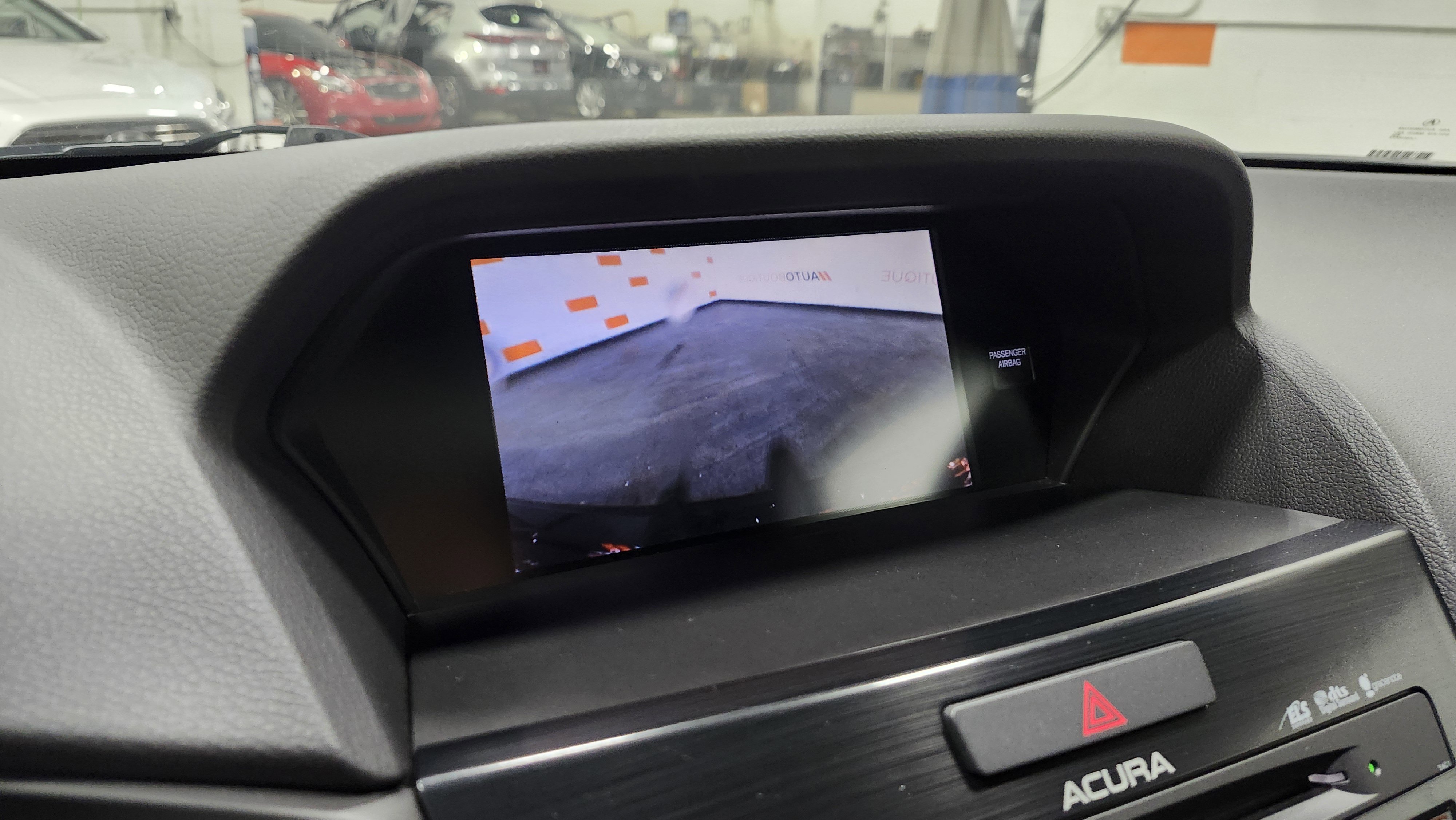 Used 2013 Acura ILX w/ Technology Package image 4