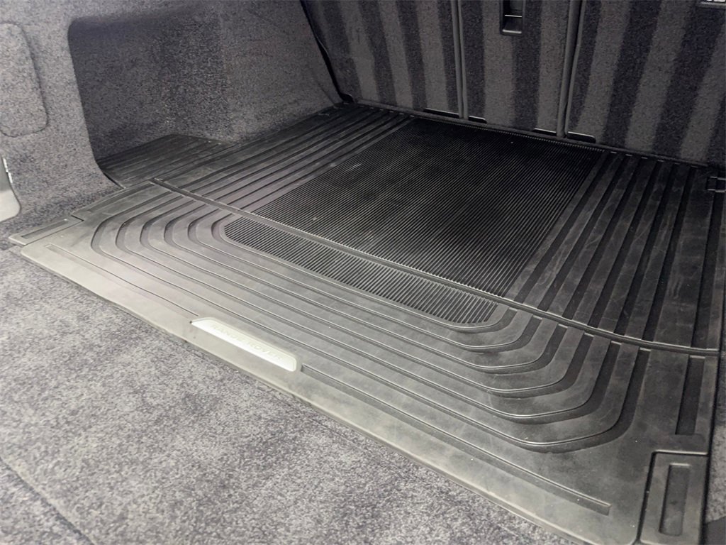 Used 2023 Land Rover Range Rover SE image 80