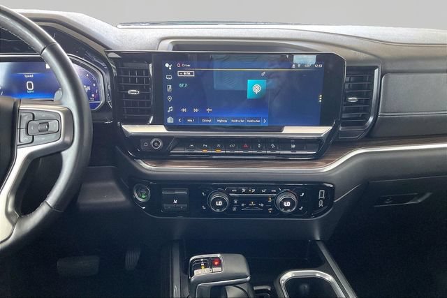 Used 2023 Chevrolet Silverado 1500 RST w/ Convenience Package II AWD/4WD image 9