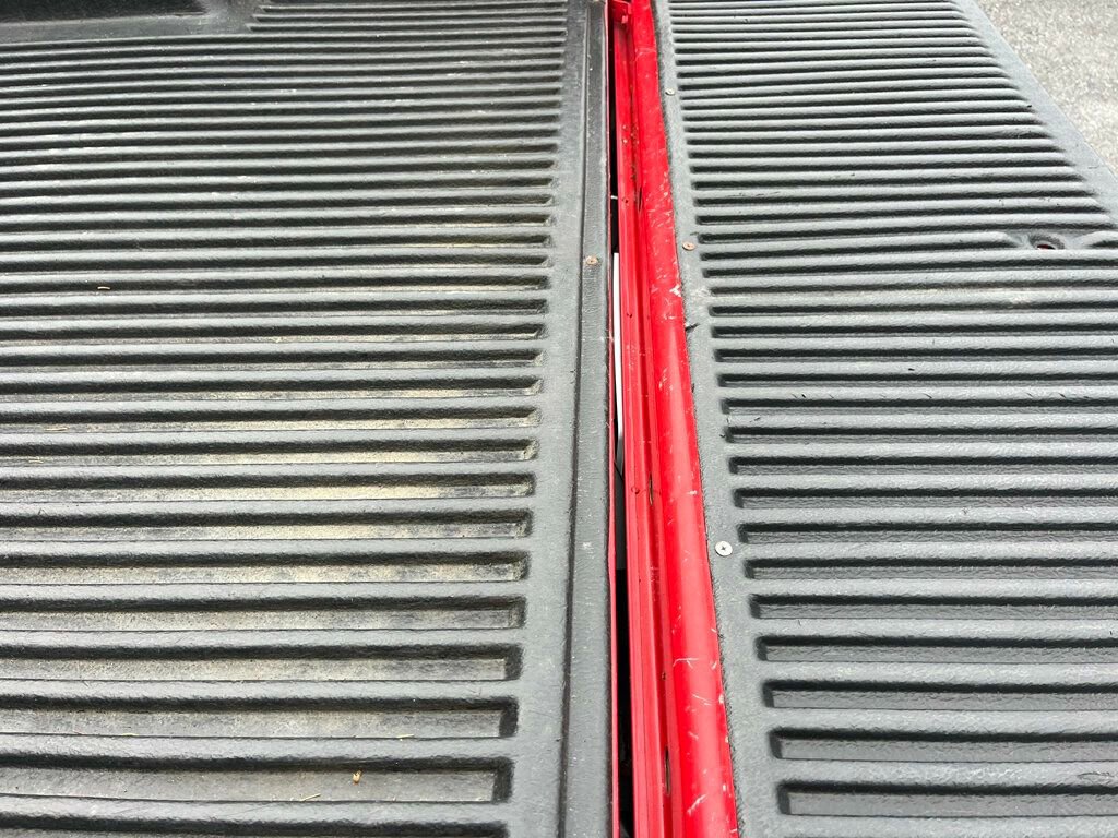 Used 1997 Dodge Ram 1500 Truck 4x4 Regular Cab image 29