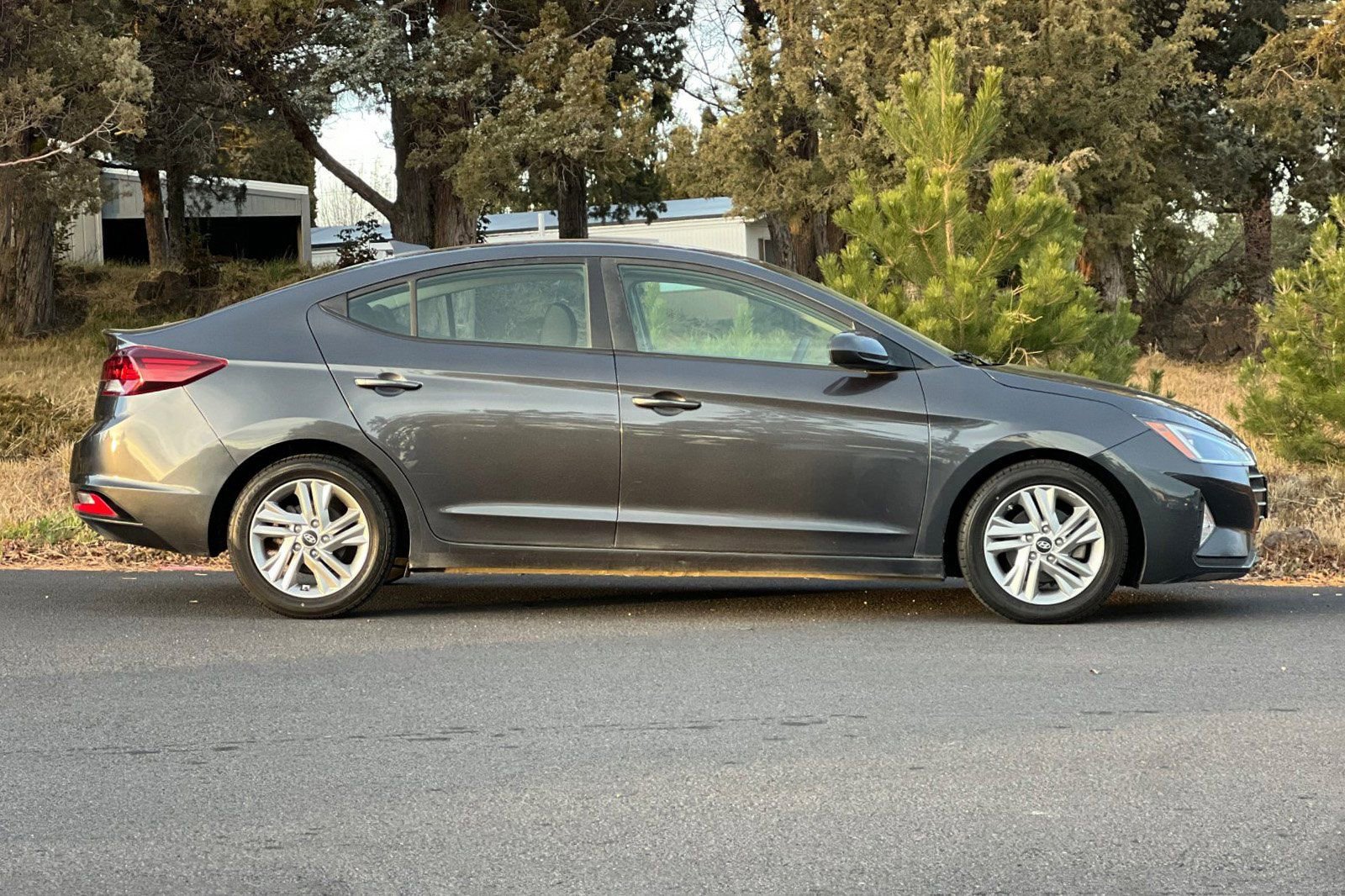 Used 2020 Hyundai Elantra SEL w/ Cargo Package (C1) image 3