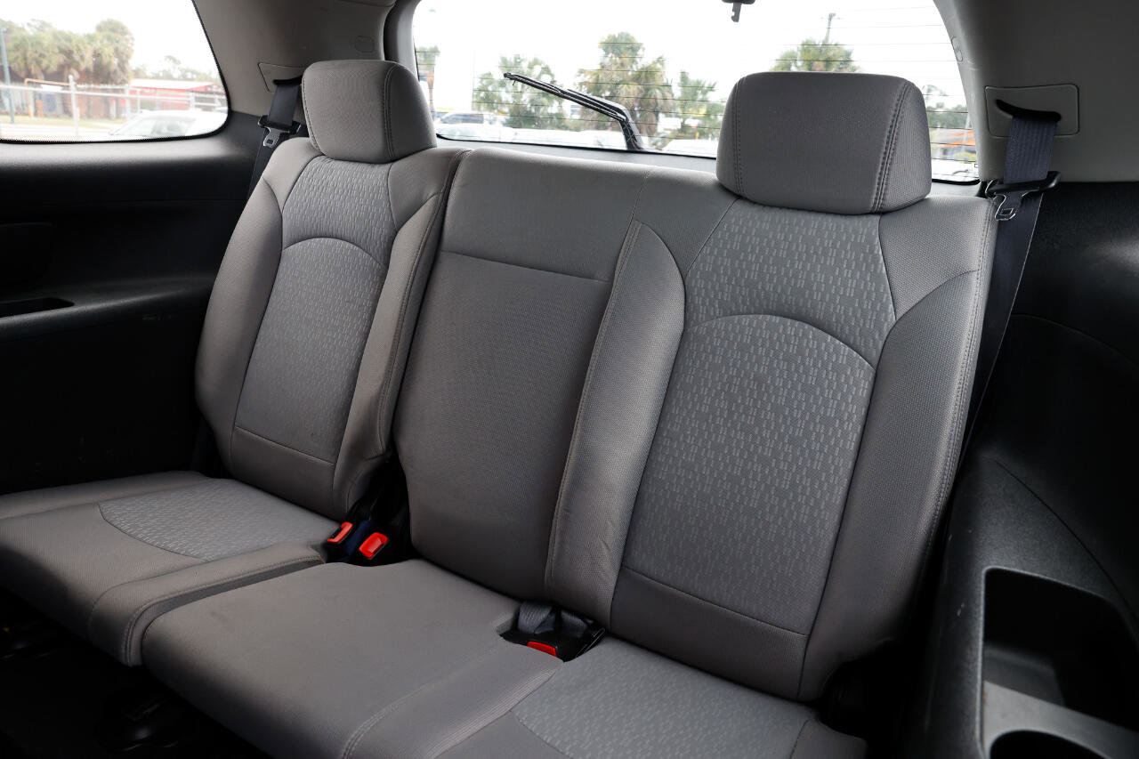 Used 2007 GMC Acadia SLE w/ Convenience Package image 24