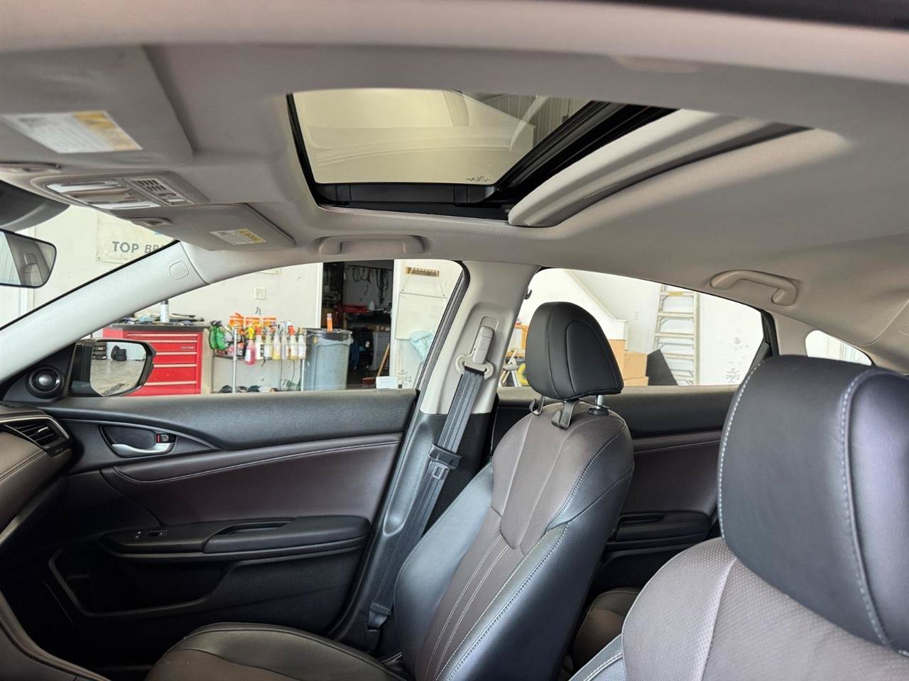 Used 2019 Honda Insight Touring image 12