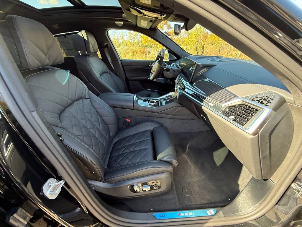 Used 2026 BMW X6 M60i w/ Executive Package AWD/4WD image 25
