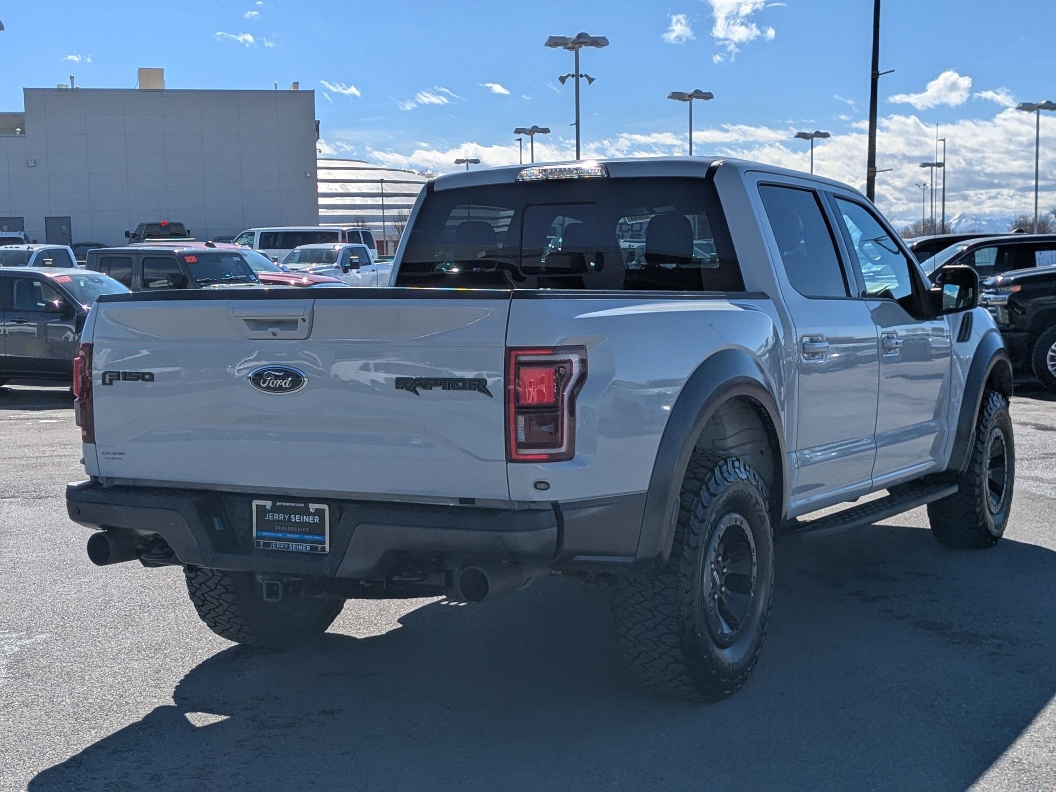 Used 2017 Ford F150 Raptor w/ Equipment Group 802A Luxury image 5