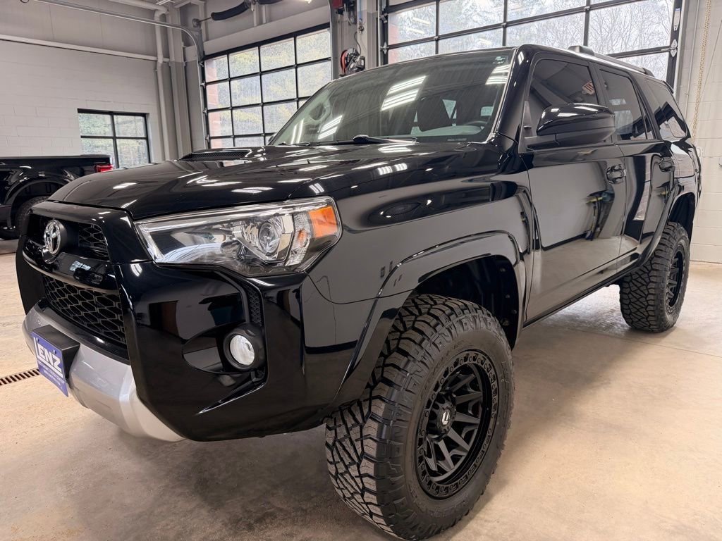 Used 2015 Toyota 4Runner Trail image 4